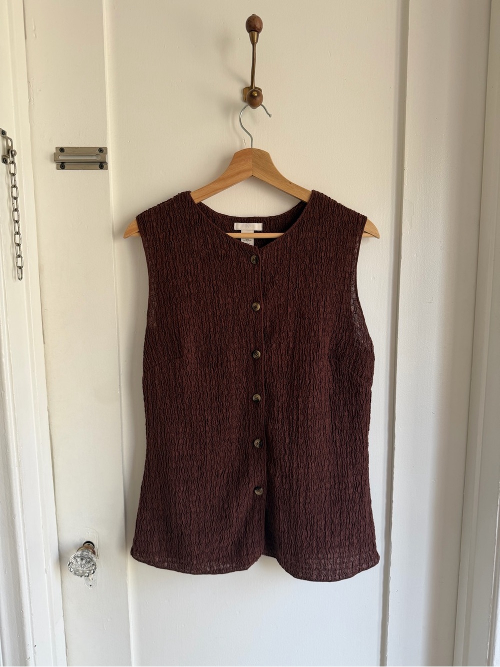 H&M Sleeveless Textured Button-Front Top
